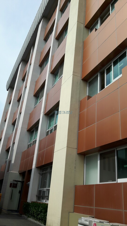 15fda08127ce1513f8c32e51db09de4e.jpg